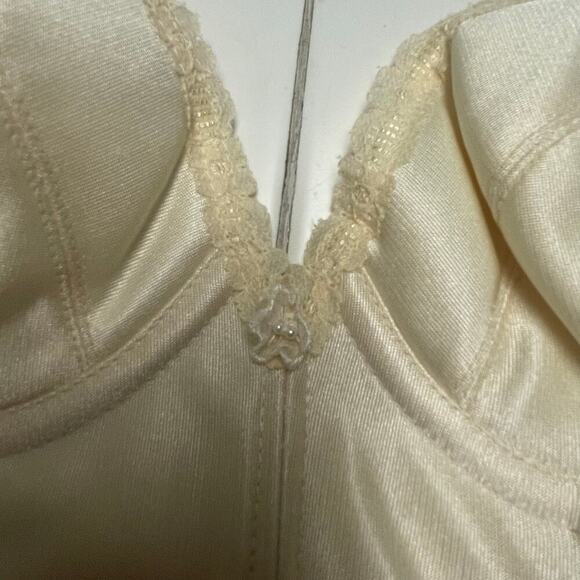 Vintage Adonna Longline Bra 34B Champagne Backless Strapless Fully Padded NEW - Picture 5 of 7